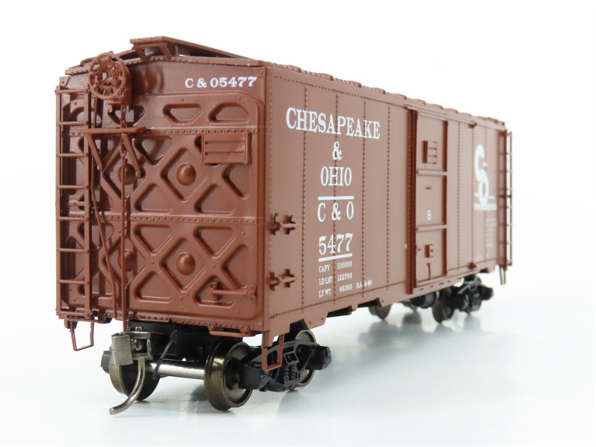 HO Scale InterMountain 45794-05 C&amp;O Chesapeake &amp; Ohio Railroad 40&#39; Box Car #5477