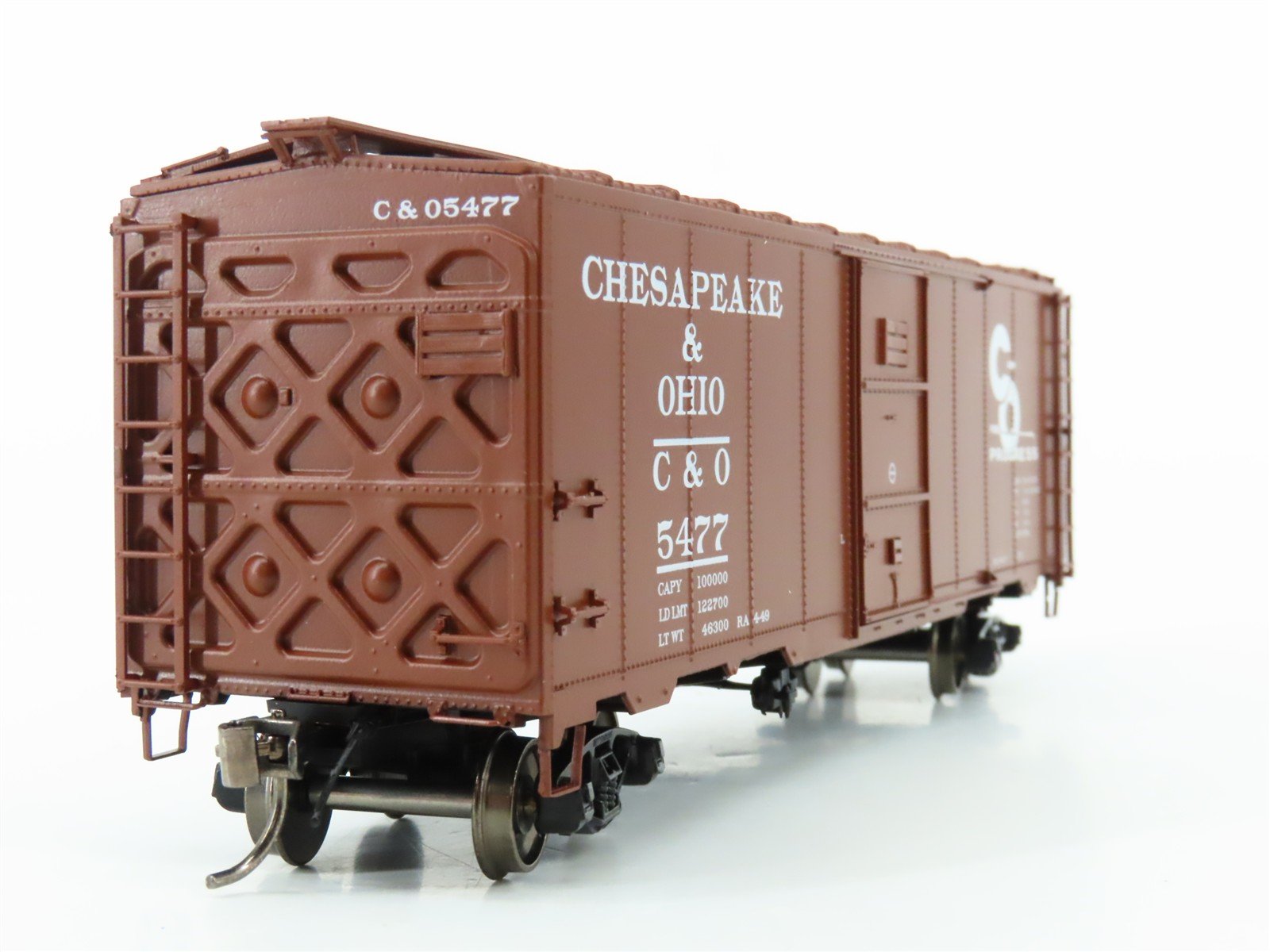 HO Scale InterMountain 45794-05 C&O Chesapeake & Ohio Railroad 40' Box Car #5477