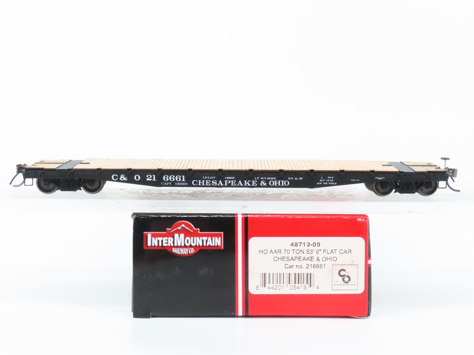 HO Scale InterMountain 48712-09 C&O Chesapeake & Ohio 53' 6" Flat Car #216661