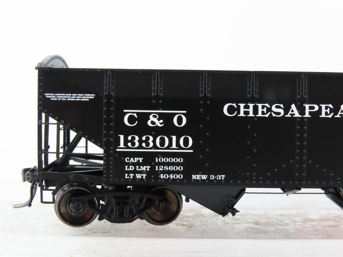 HO Scale InterMountain 47155-07* C&amp;O Chesapeake &amp; Ohio 2-Bay Hopper #133010