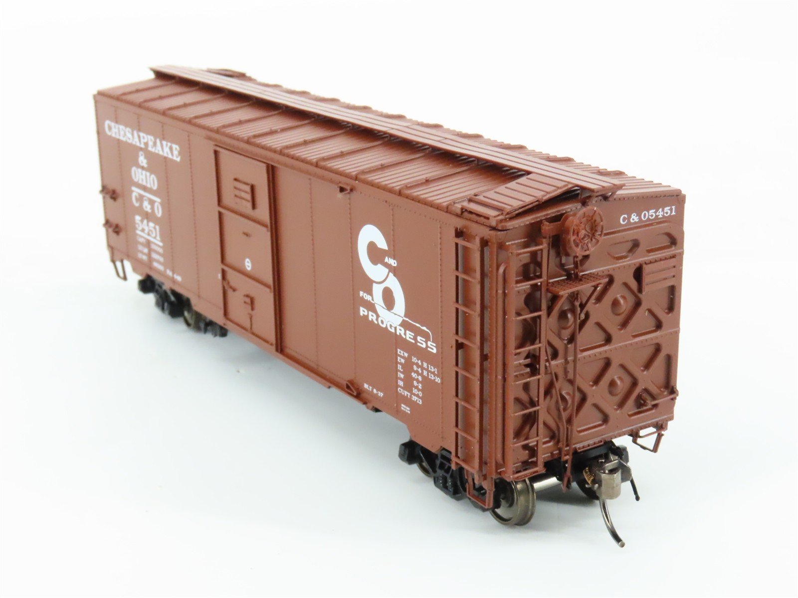 HO Scale InterMountain 45794-04 C&O Chesapeake & Ohio 40' Box Car #5451