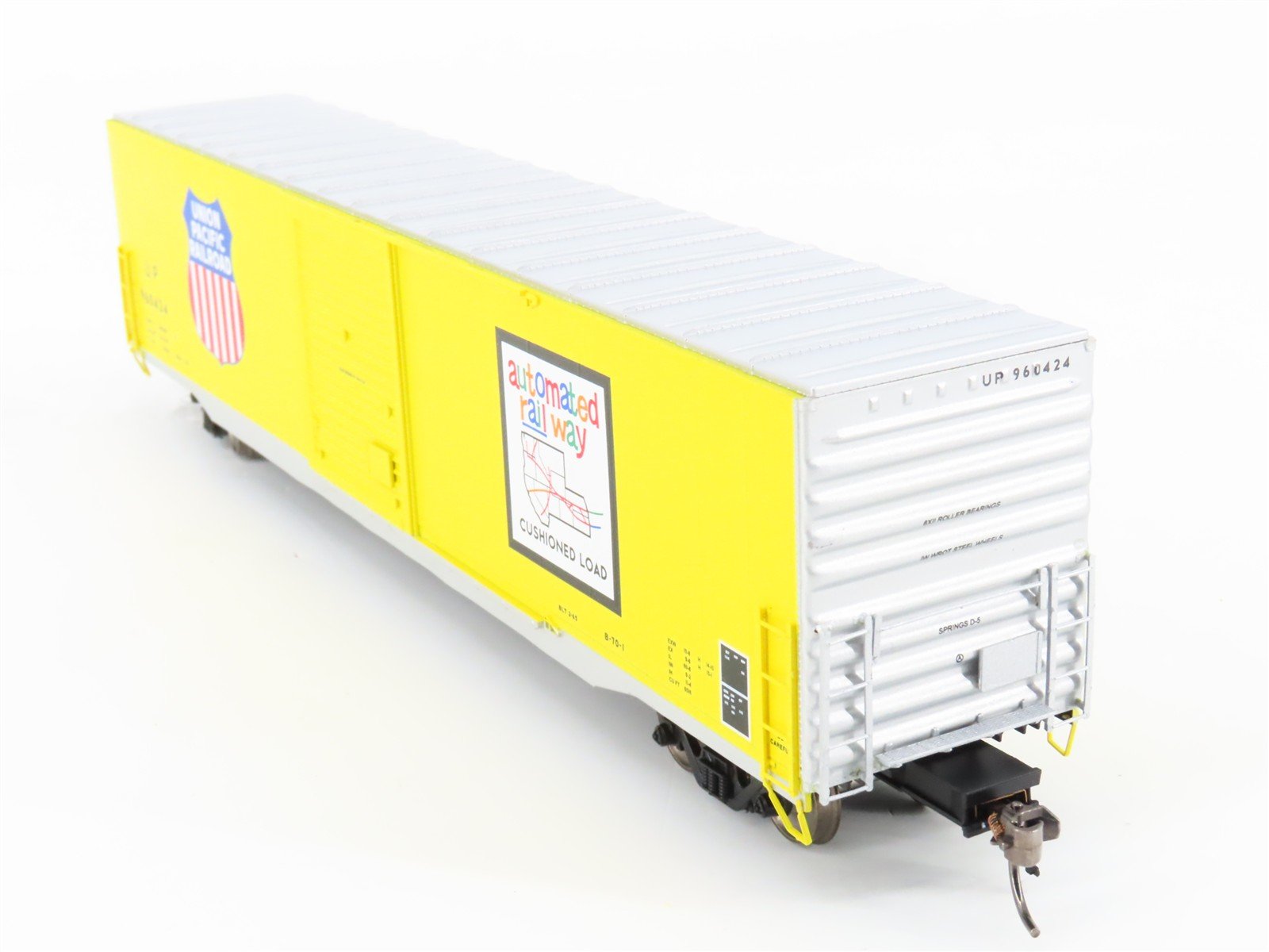 HO Scale InterMountain 46909-33 UP Union Pacific 60' Single Door Box Car #1960s