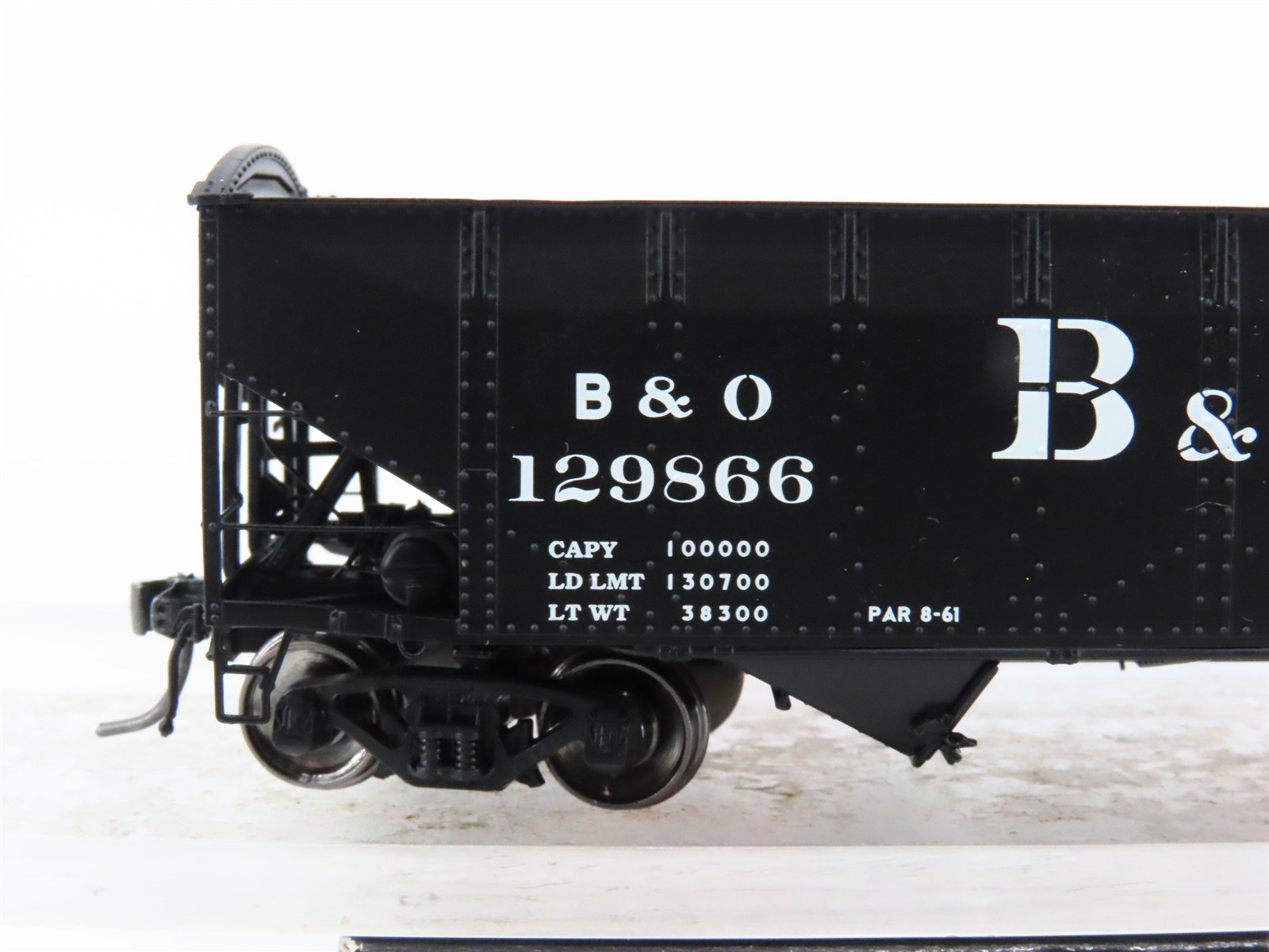 HO Scale InterMountain 47178-04* B&O Baltimore & Ohio 2-Bay Hopper #129866