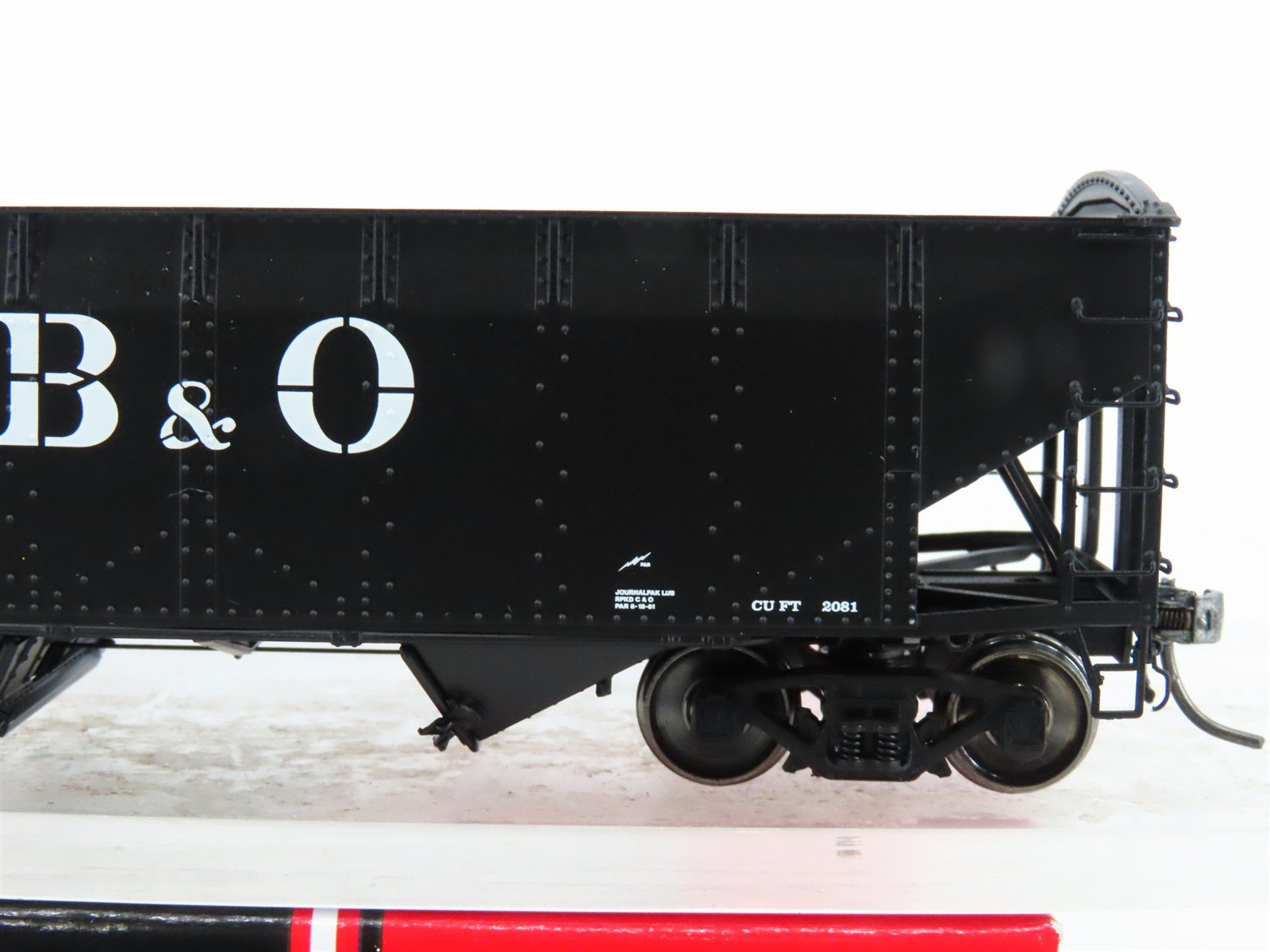 HO Scale InterMountain 47178-04* B&O Baltimore & Ohio 2-Bay Hopper #129866
