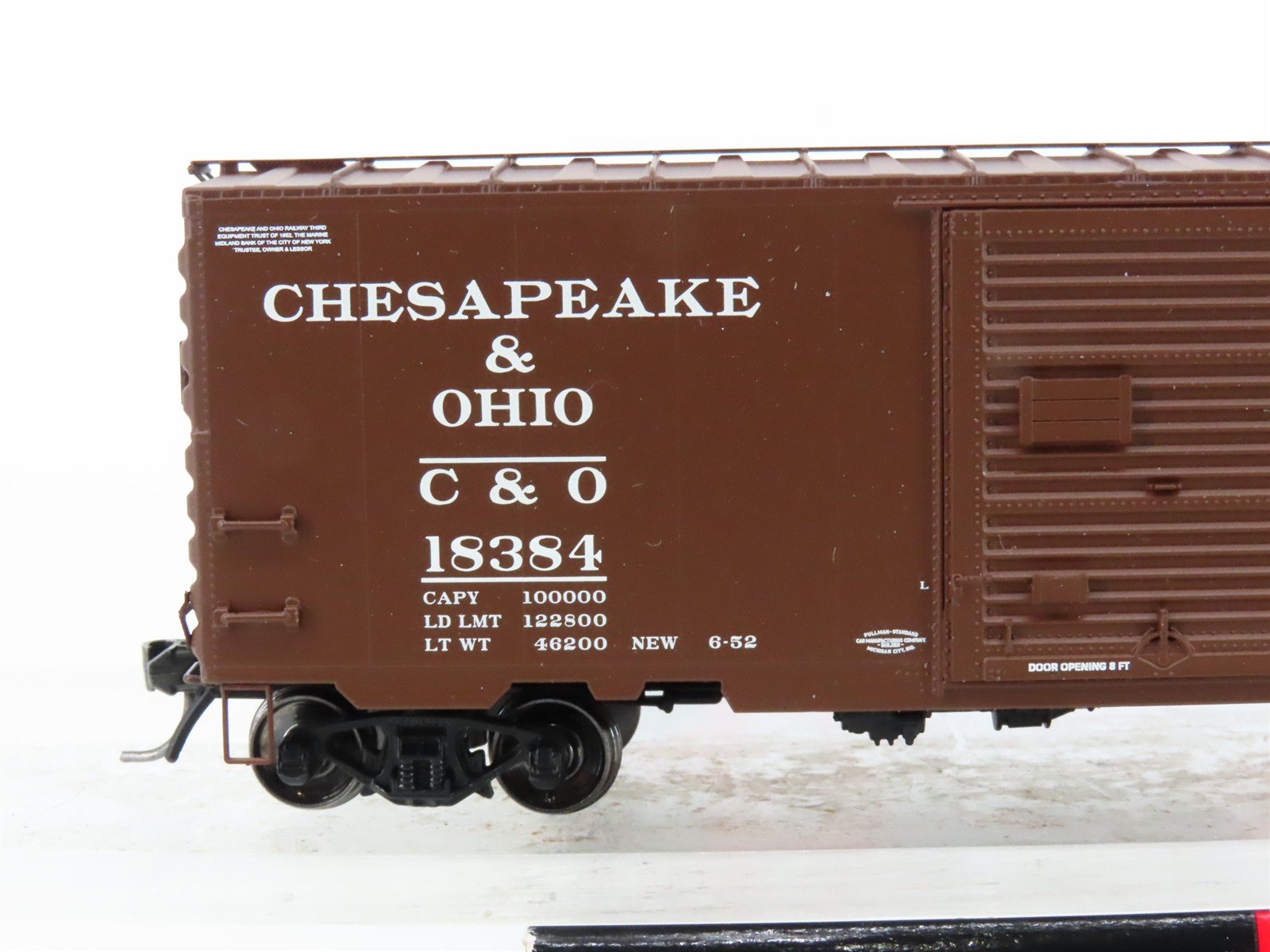 HO Scale InterMountain 45489-05* C&O Chesapeake & Ohio 40' Box Car #18384
