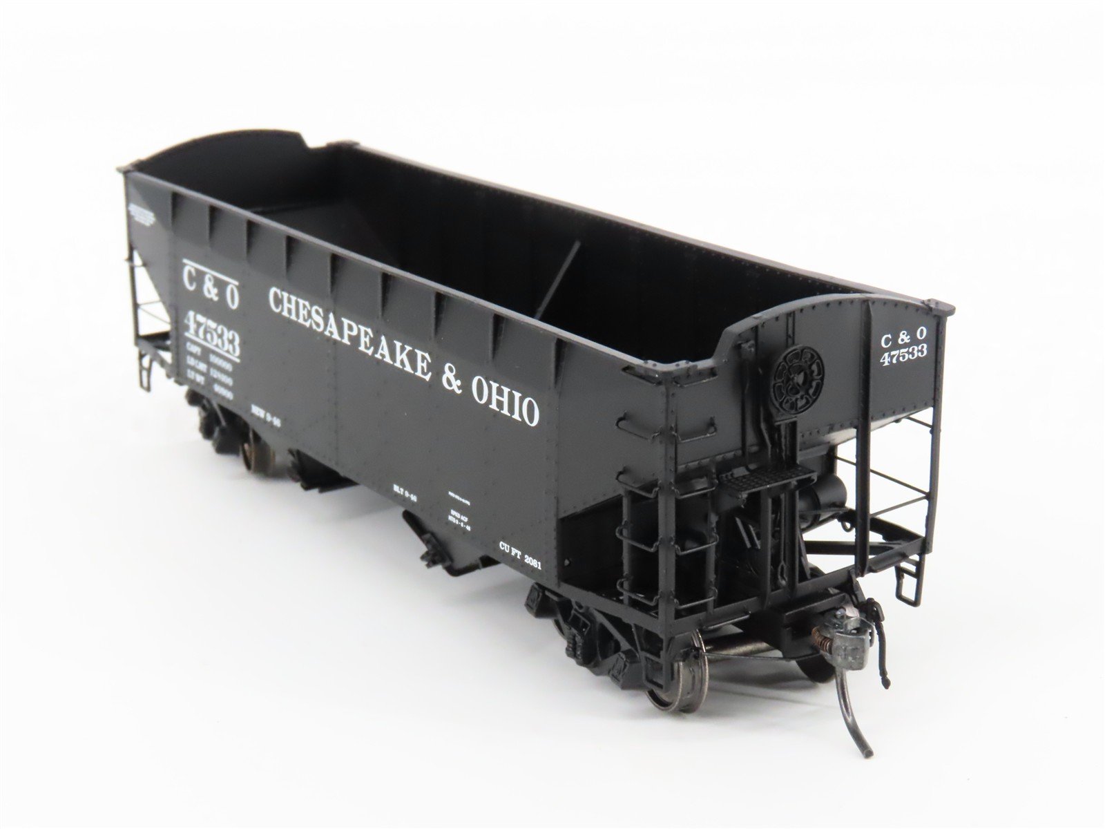 HO Scale InterMountain 47172-01* C&O Chesapeake & Ohio 2-Bay Hopper #47533