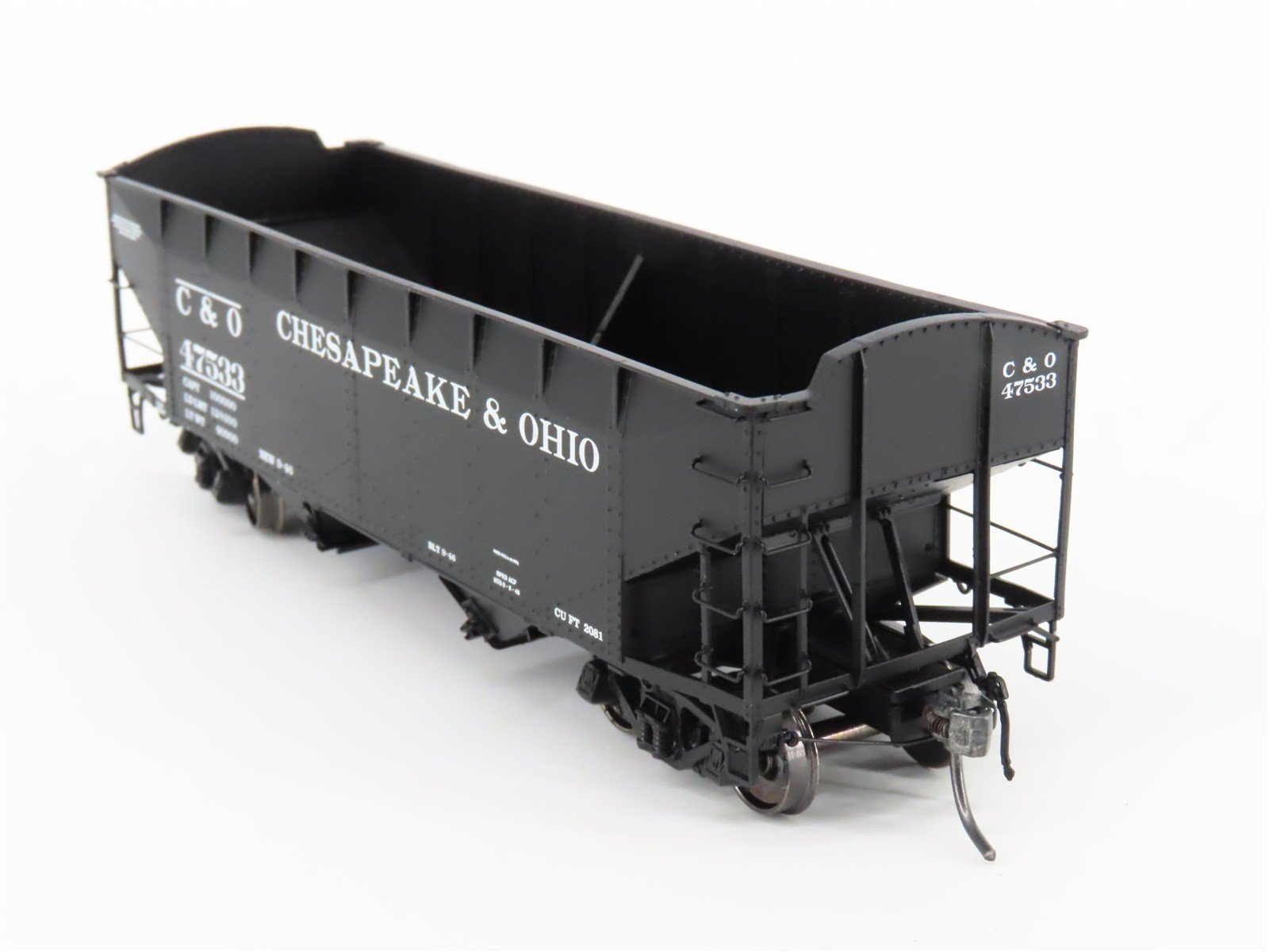 HO Scale InterMountain 47172-01* C&O Chesapeake & Ohio 2-Bay Hopper #47533