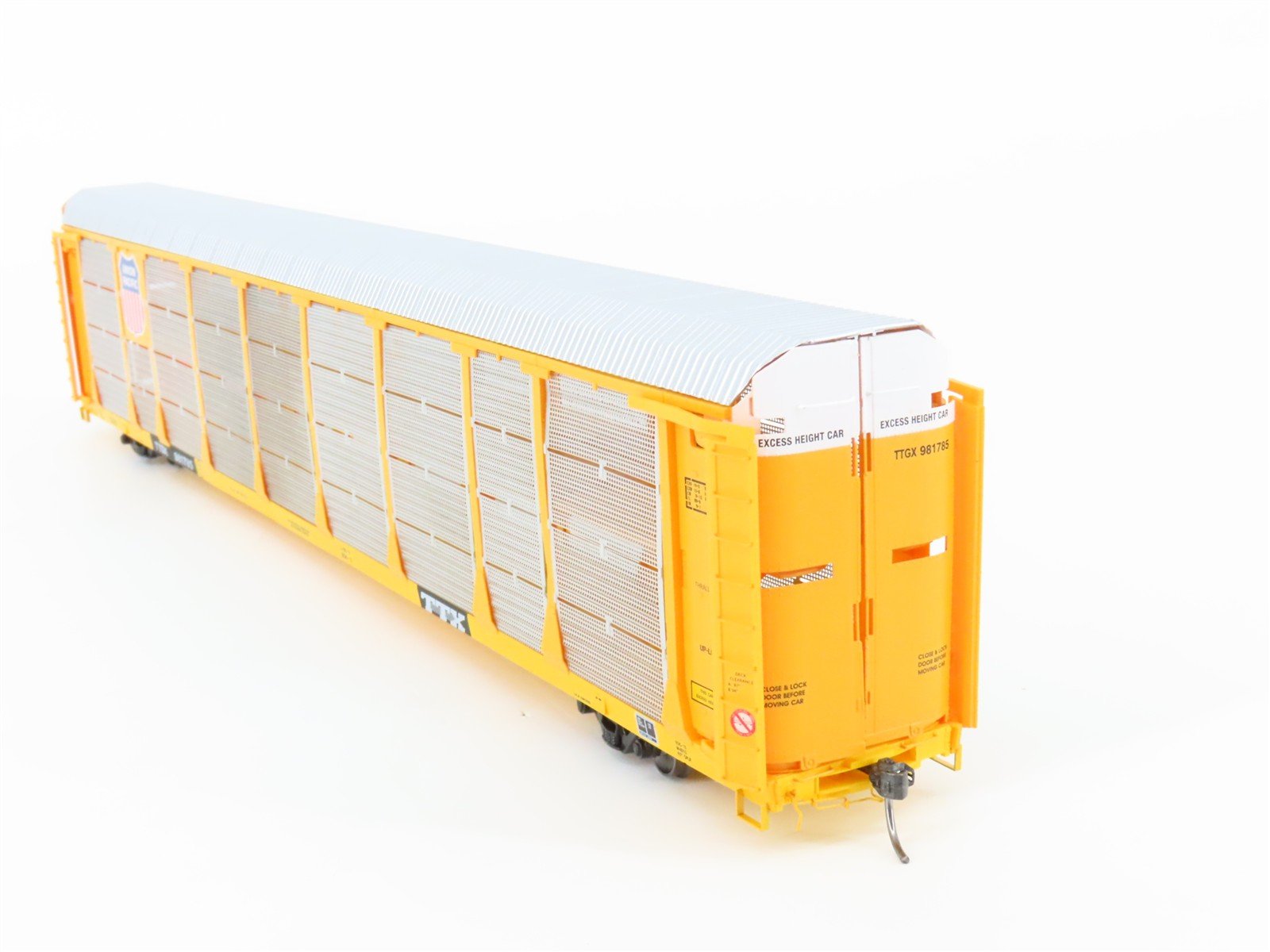 HO Scale InterMountain 45258-08 TTGX UP Union Pacific Bi-Level Auto Rack #981785