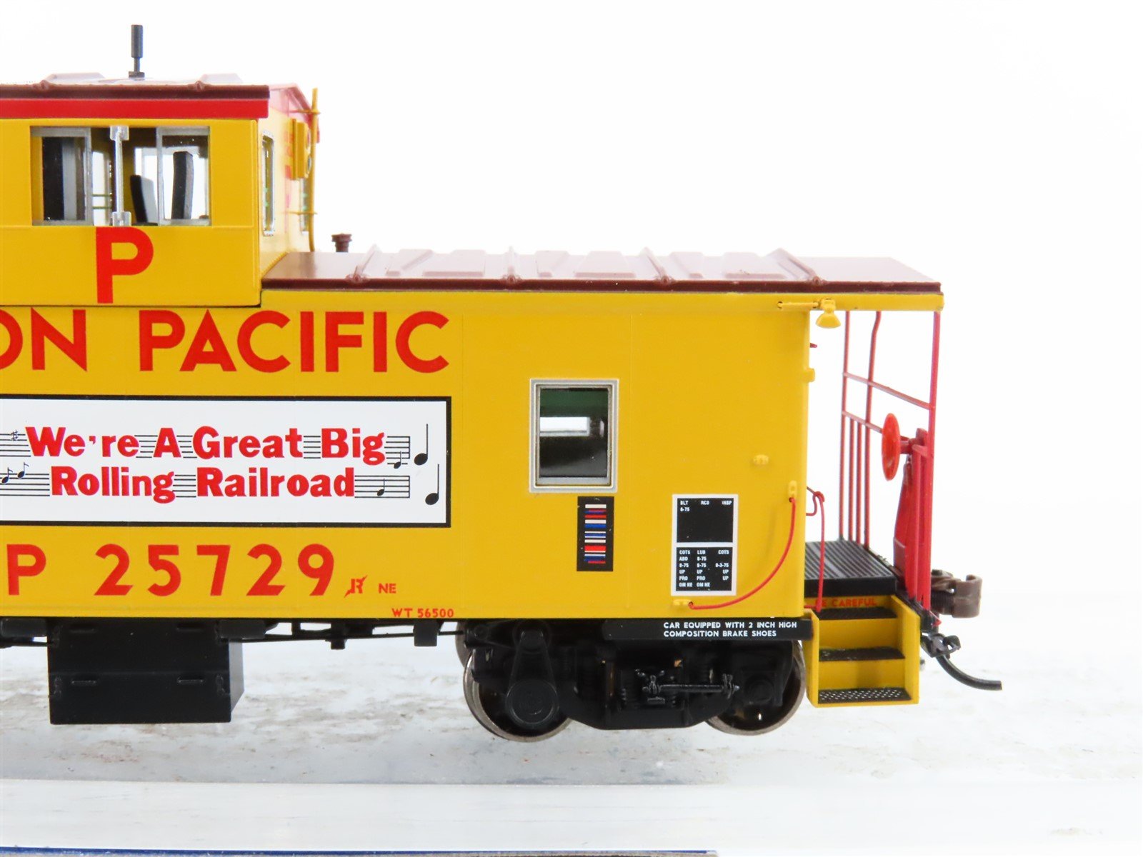 HO Scale Athearn Genesis ATHG79138 UP Union Pacific CA-10 Caboose #25729
