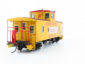 HO Scale Athearn Genesis ATHG79138 UP Union Pacific CA-10 Caboose #25729