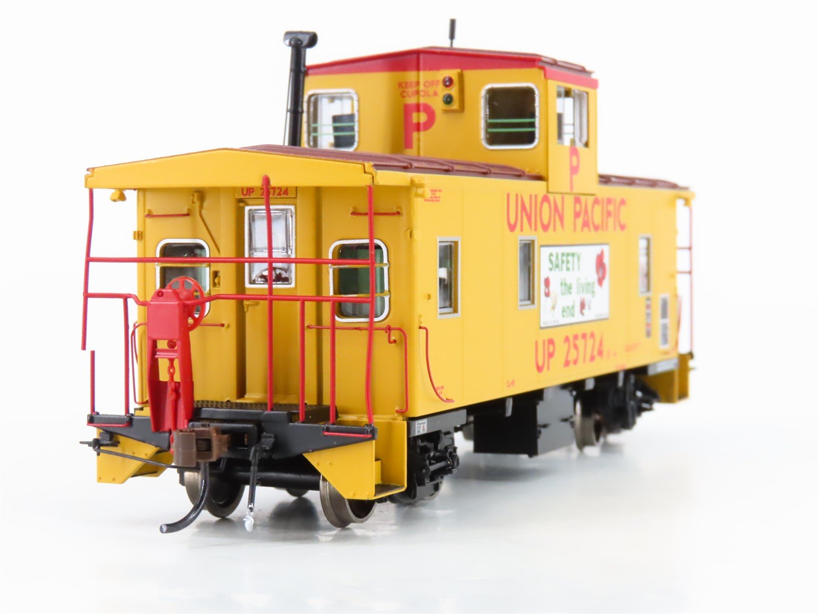 HO Athearn Genesis ATHG79137 UP Union Pacific CA-10 Caboose #25724 w/ Lights