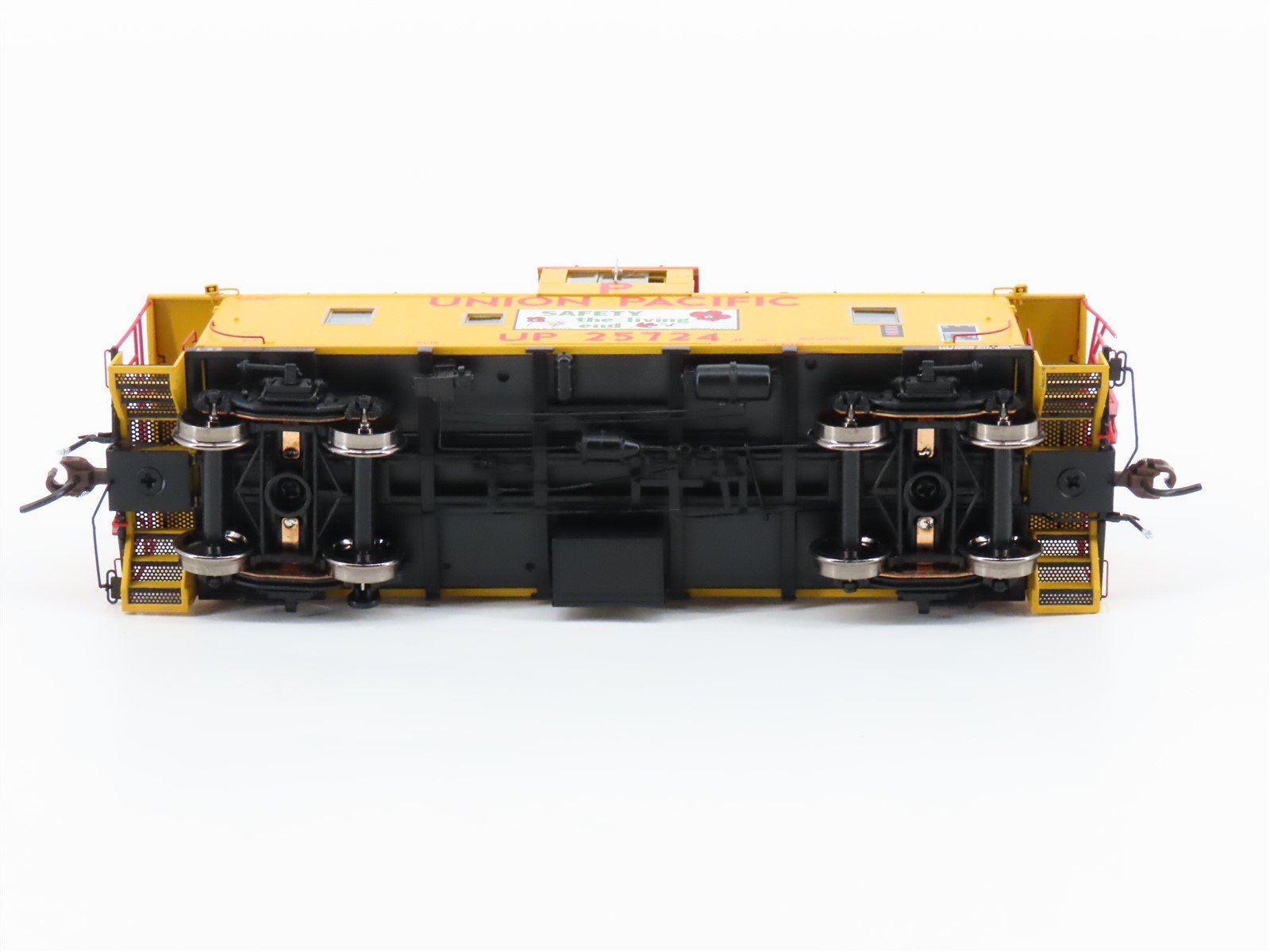 HO Athearn Genesis ATHG79137 UP Union Pacific CA-10 Caboose #25724 w/ Lights