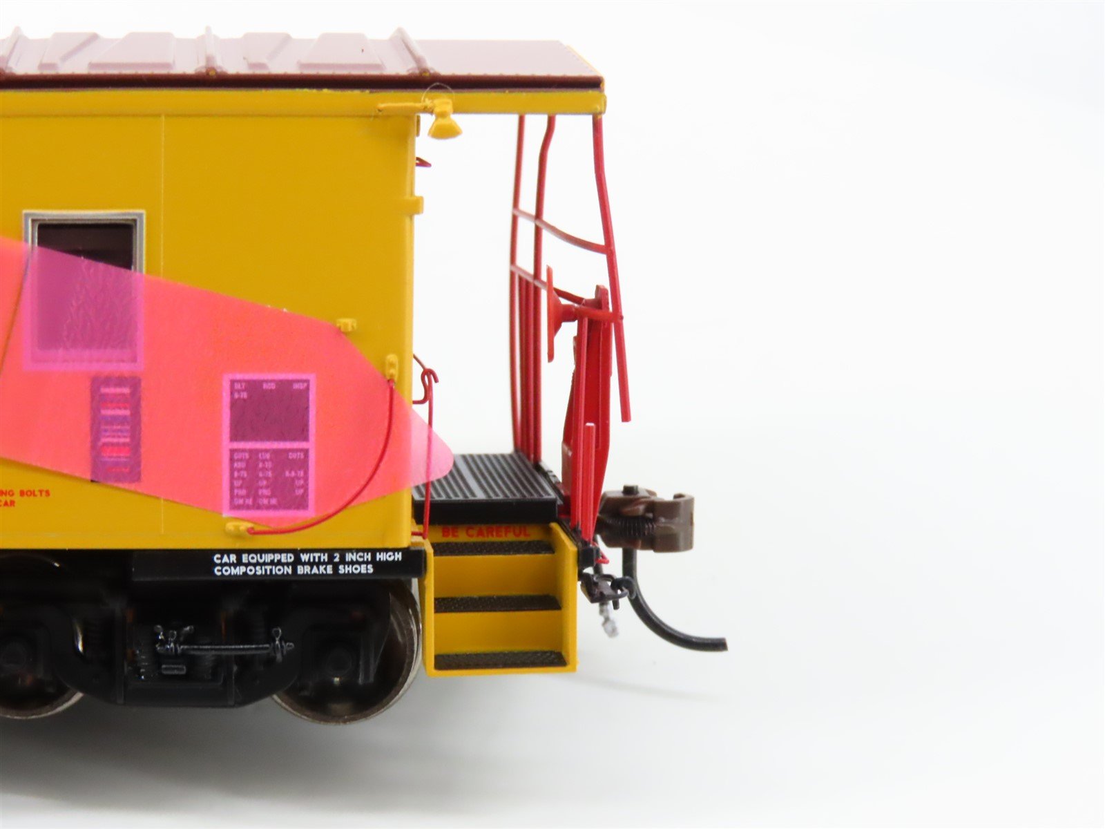 HO Athearn Genesis ATHG79137 UP Union Pacific CA-10 Caboose #25724 w/ Lights