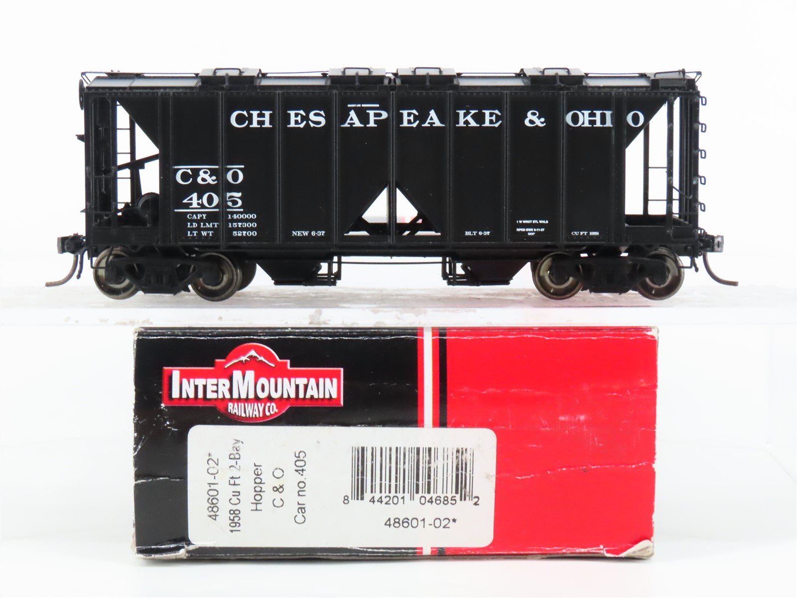 HO Scale Intermountain 48601-02 C&O Chesapeake & Ohio 2-Bay Covered Hopper #405