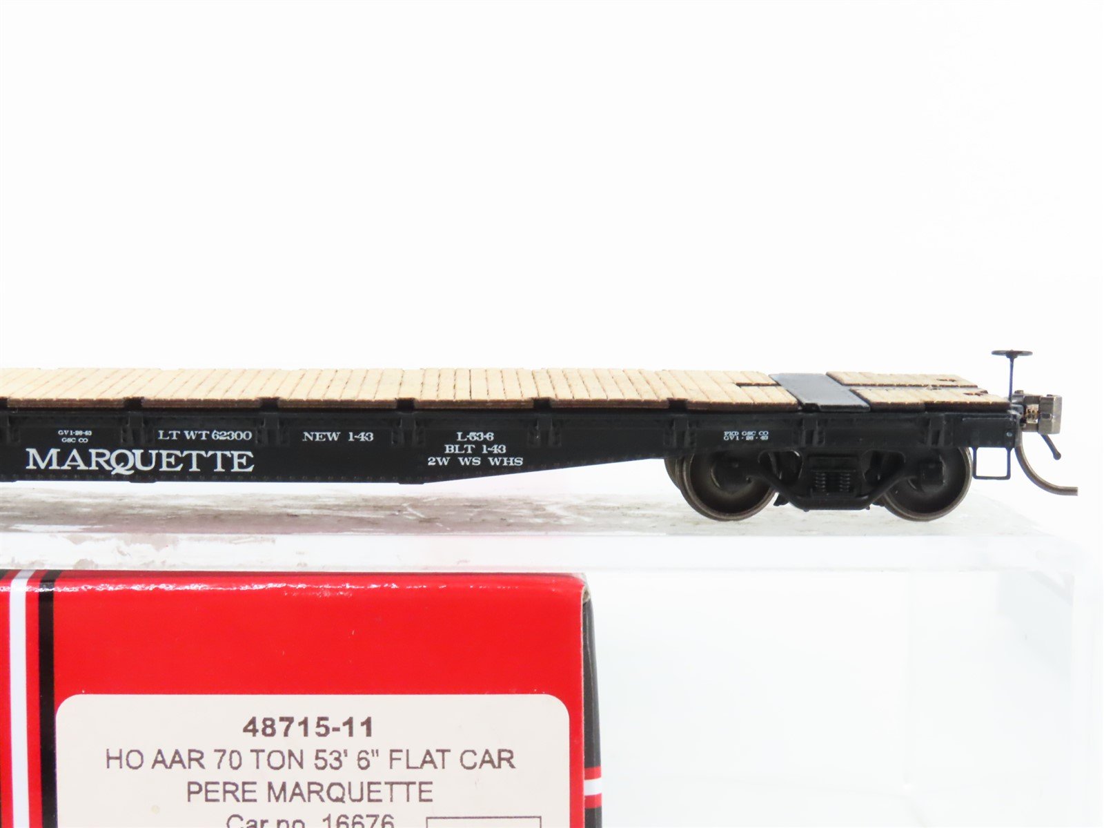 HO Intermountain 48715-11 PM Pere Marquette AAR 70-Ton 53' Flatcar #16676