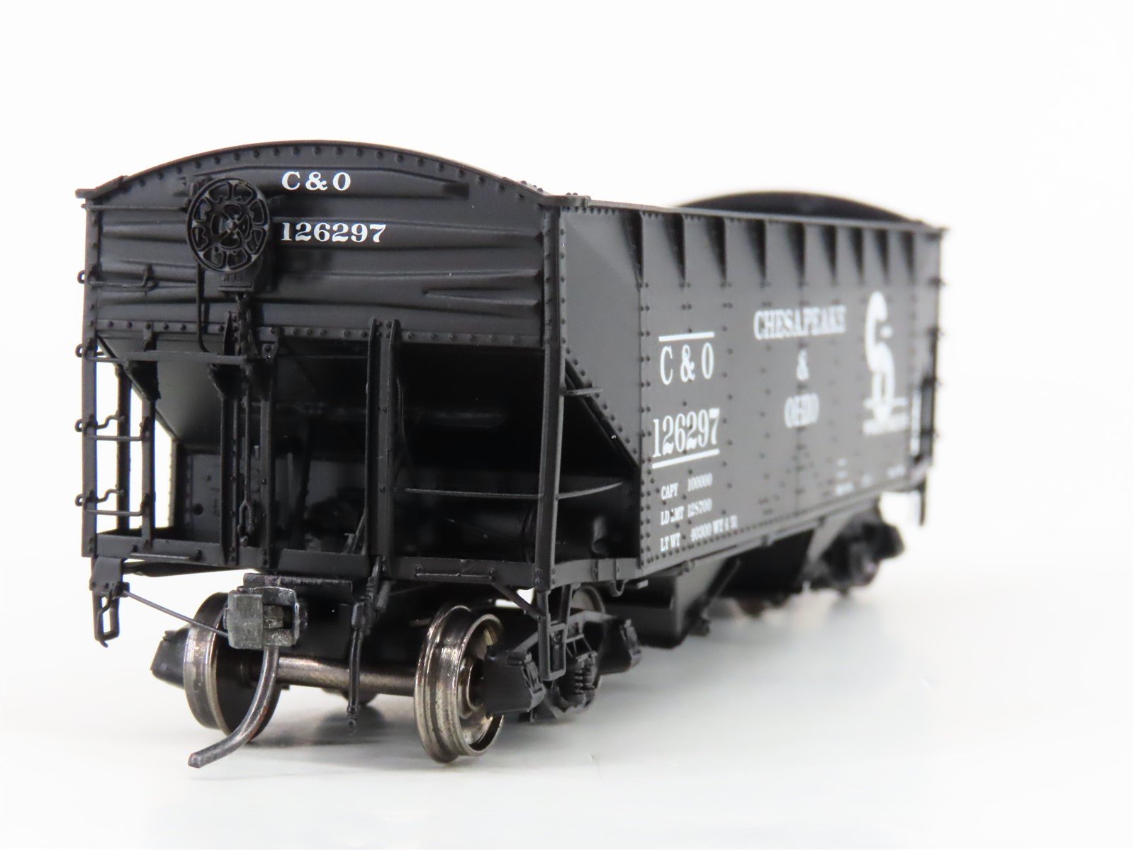 HO Scale Intermountain 47170-03 C&O Chesapeake & Ohio 2-Bay Open Hopper #126297