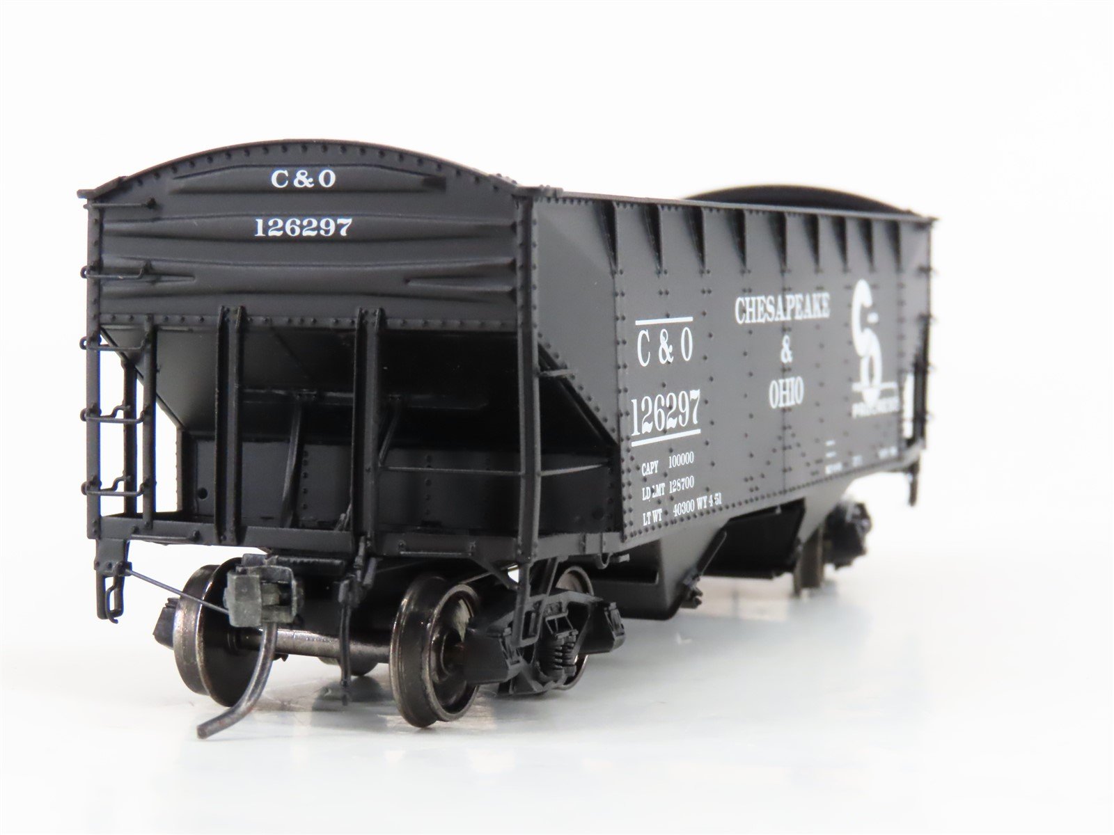HO Scale Intermountain 47170-03 C&O Chesapeake & Ohio 2-Bay Open Hopper #126297