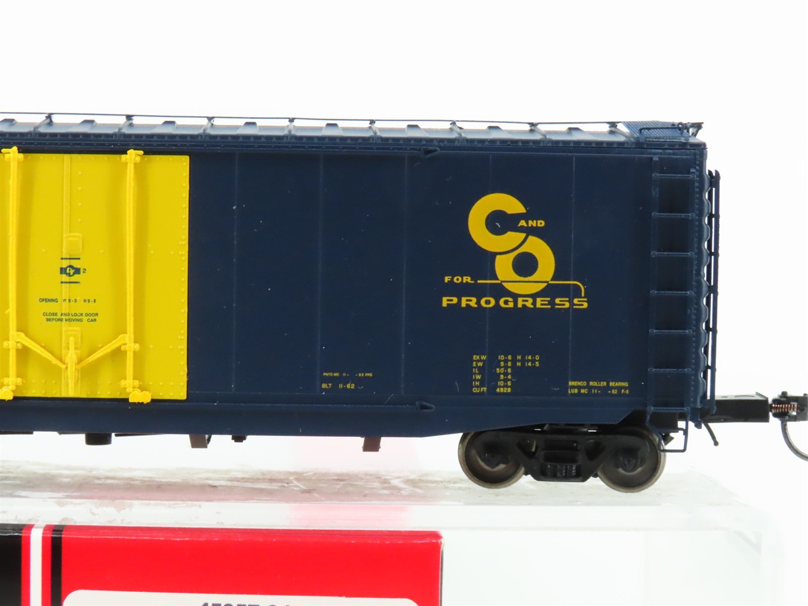 HO Scale Intermountain 45957-04 C&O Chesapeake & Ohio PS-1 50' Boxcar #22482