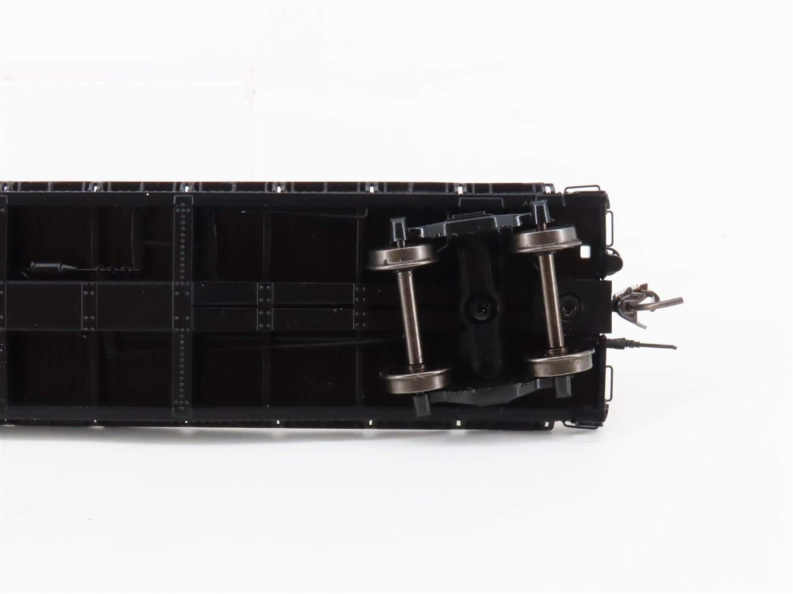 HO Intermountain 48712-12 C&O Chesapeake & Ohio AAR 70-Ton 53' Flatcar #218808