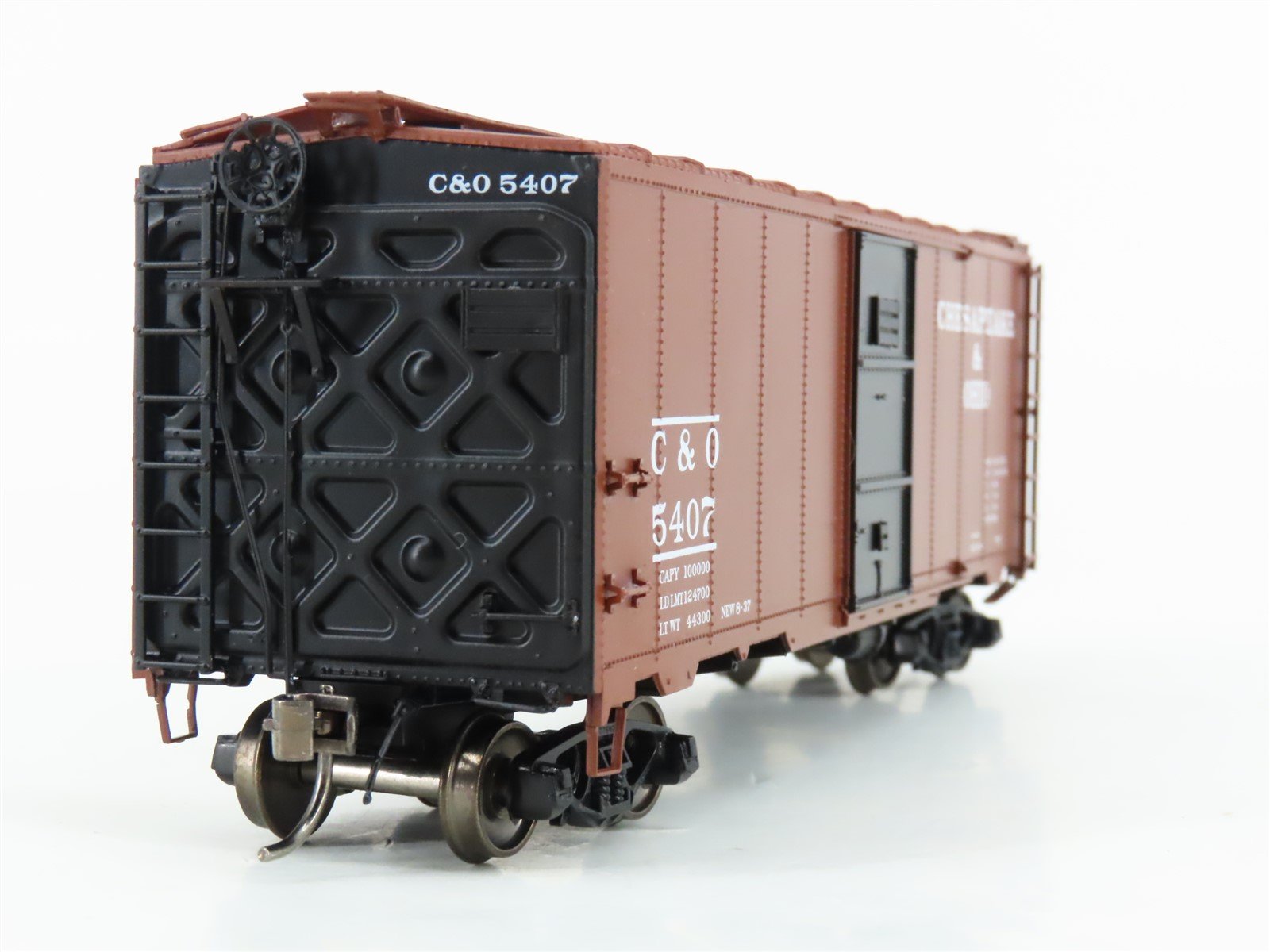 HO Scale Intermountain 45793-01 C&O Chesapeake & Ohio 40' Boxcar #5407