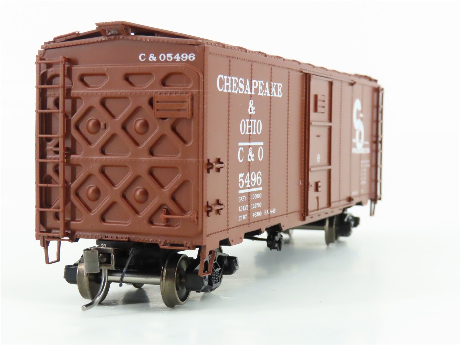 HO Scale Intermountain 45794-06 C&O Chesapeake & Ohio 40' Boxcar #5496