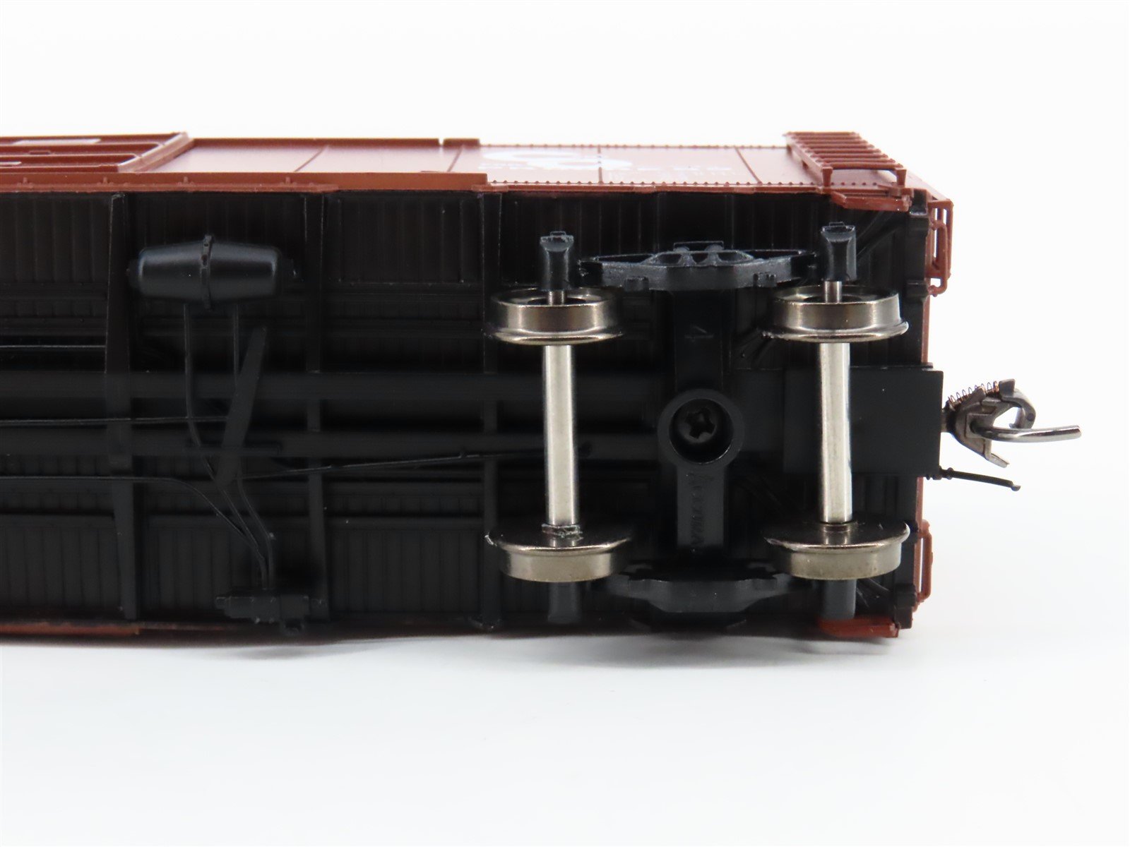 HO Scale Intermountain 45794-06 C&O Chesapeake & Ohio 40' Boxcar #5496