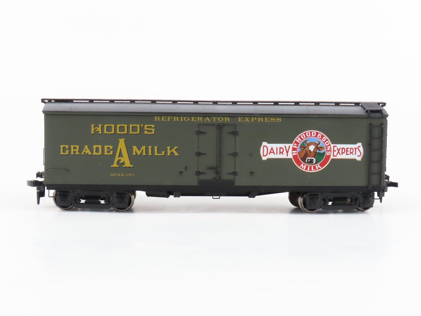 HO Scale Intermountain HPHX H.P.Hood & Sons Milk Dairy Express 40' Boxcar #204