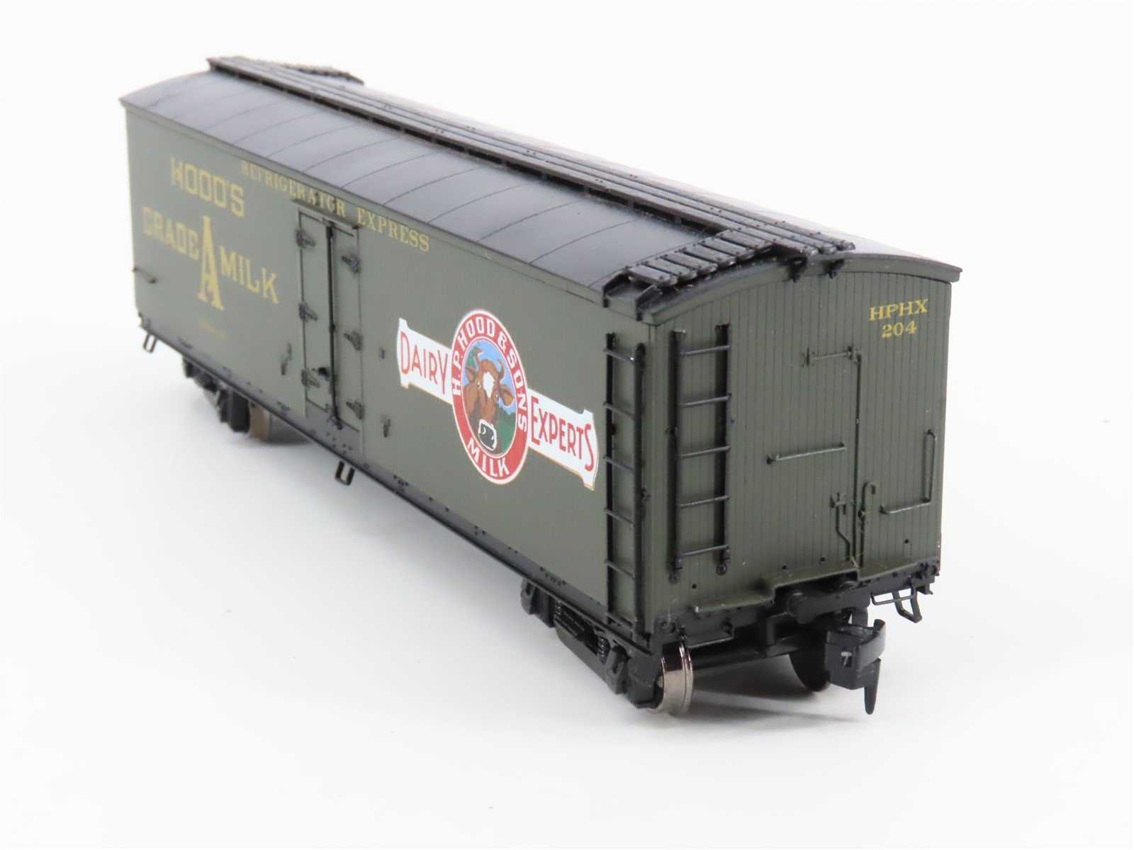 HO Scale Intermountain HPHX H.P.Hood & Sons Milk Dairy Express 40' Boxcar #204