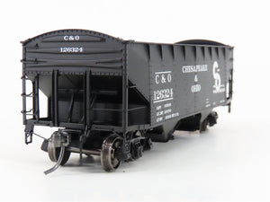 HO Scale Intermountain 47170-04 C&O Chesapeake & Ohio 2-Bay Open Hopper #126234