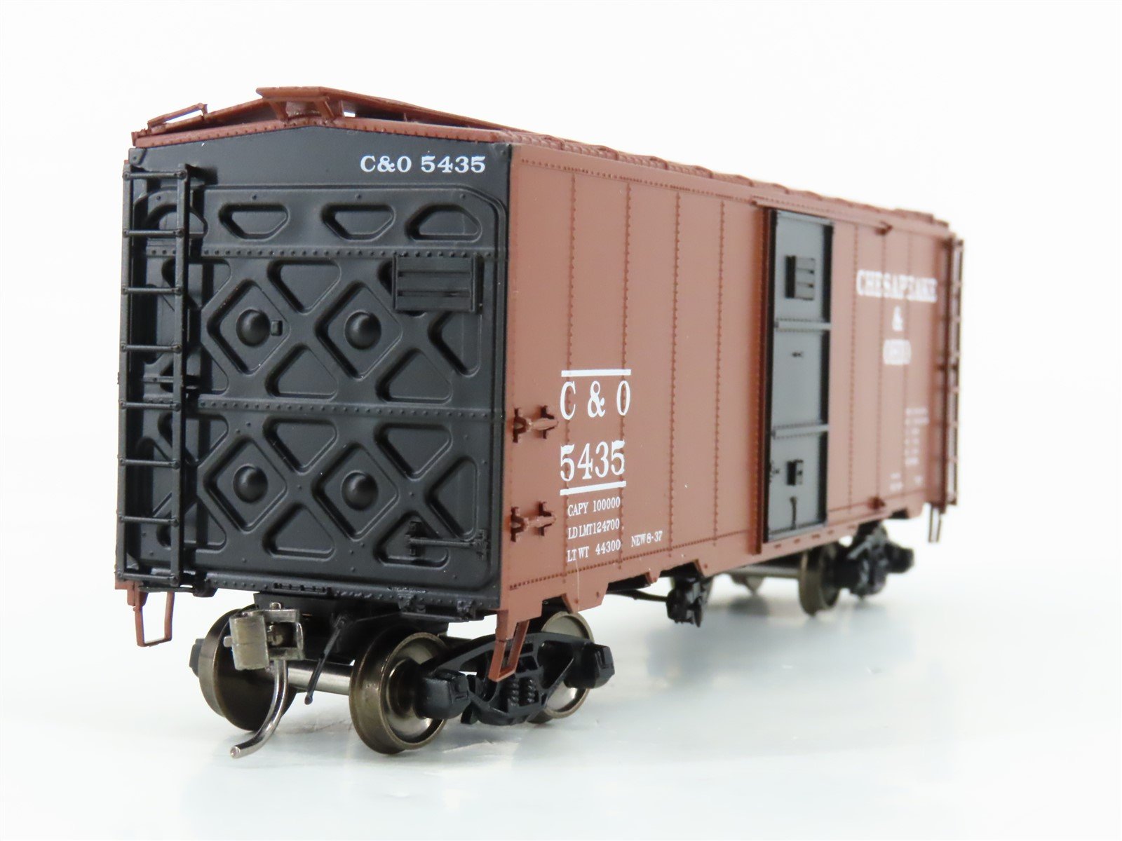 HO Scale Intermountain 45793-03 C&O Chesapeake & Ohio 40' Boxcar #5435