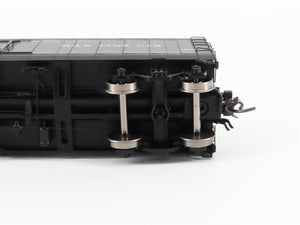 HO Scale Intermountain 48201-08 GPEX H.P.Hood & Sons 40' Reefer Car #1058