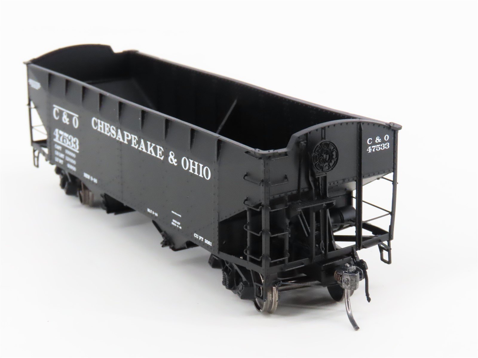 HO Scale Intermountain 47172-01 C&O Chesapeake & Ohio 2-Bay Open Hopper #47533
