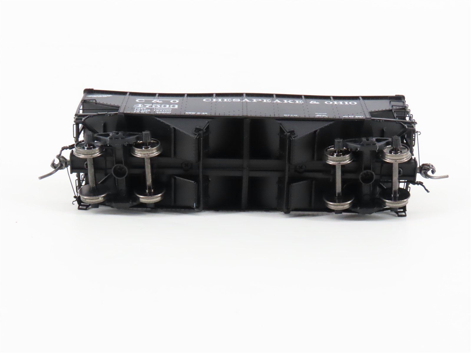 HO Scale Intermountain 47172-01 C&O Chesapeake & Ohio 2-Bay Open Hopper #47533