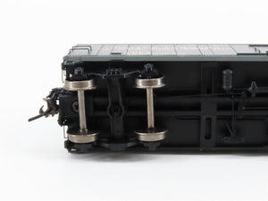 HO Scale Intermountain 48210-01 GPEX Farmers of New England 40' Reefer Car #1040
