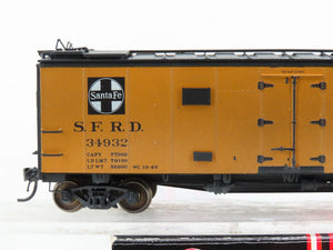 HO Intermountain 46106-28 SFRD Santa Fe 40' Reefer Car #34932 Weathered