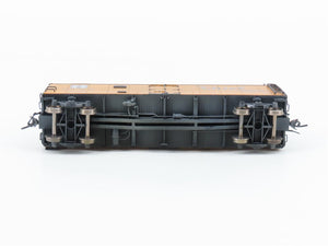 HO Intermountain 46106-28 SFRD Santa Fe 40' Reefer Car #34932 Weathered