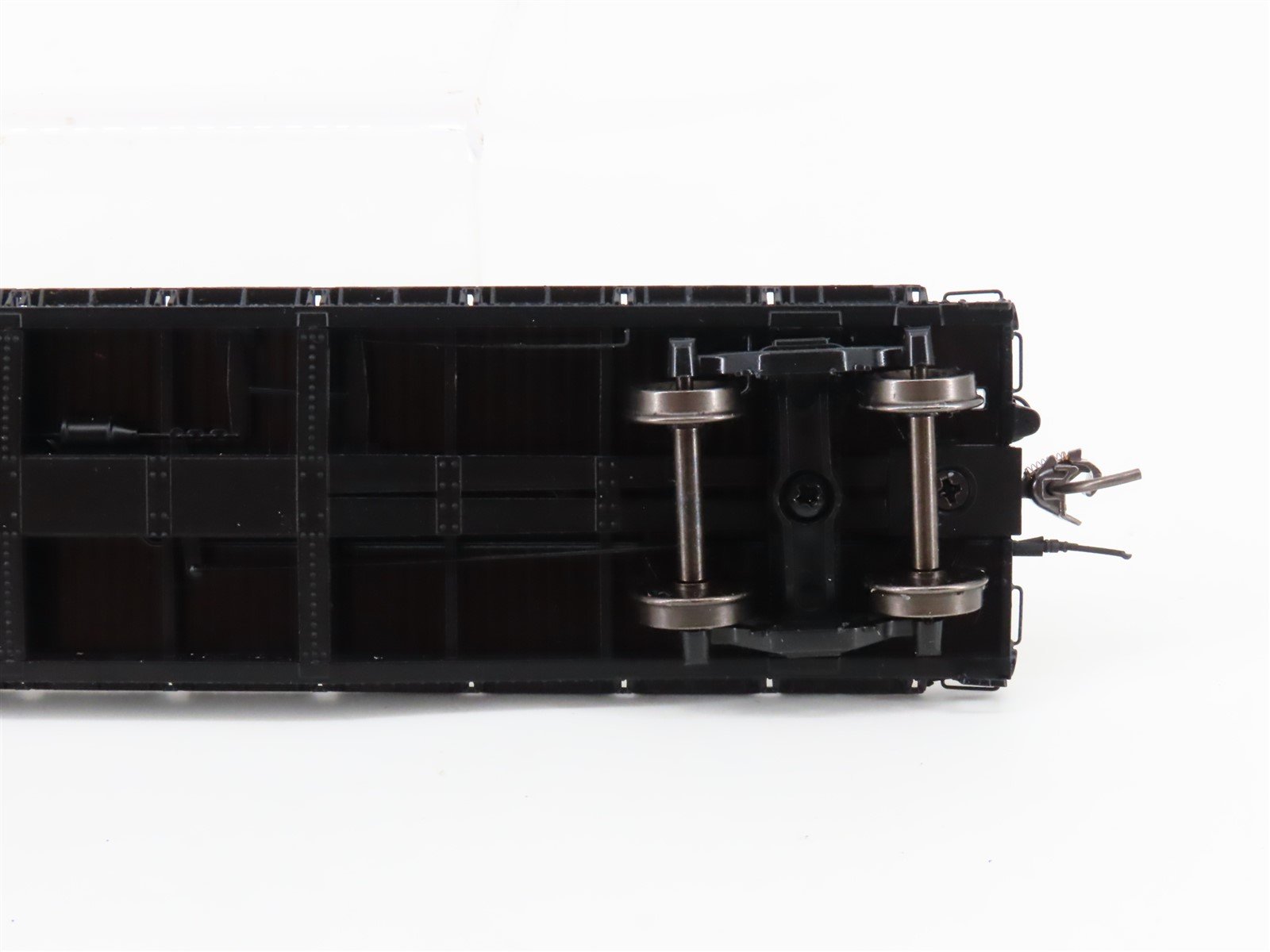 HO Intermountain 48712-08 C&O Chesapeake & Ohio AAR 70-Ton 53' Flatcar #6630