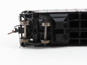 HO Scale Intermountain 48601-04 C&O Chesapeake & Ohio 2-Bay Covered Hopper #412