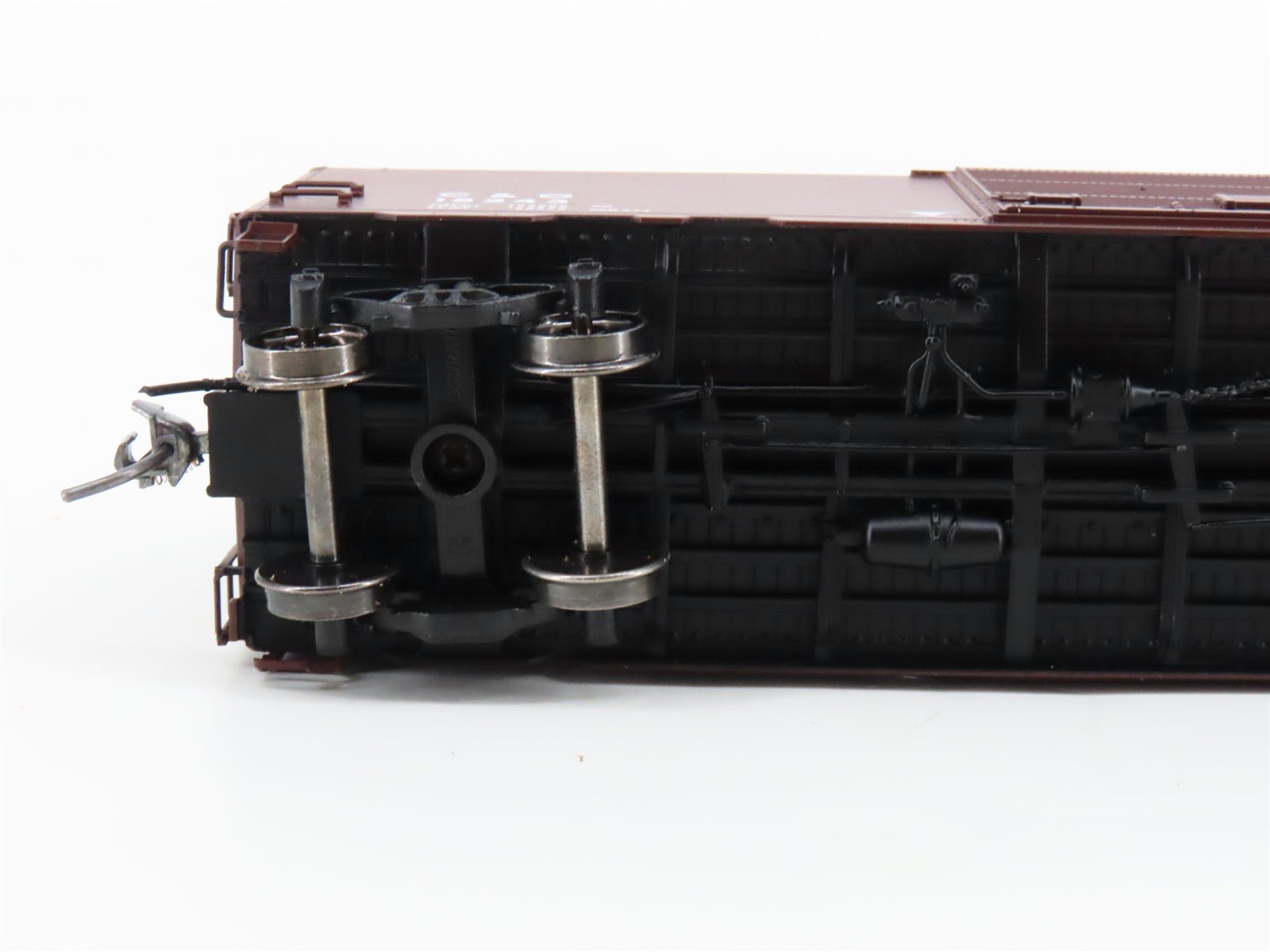 HO Scale Intermountain 45455-02 C&O Chesapeake & Ohio 40' PS-1 Boxcar #18243