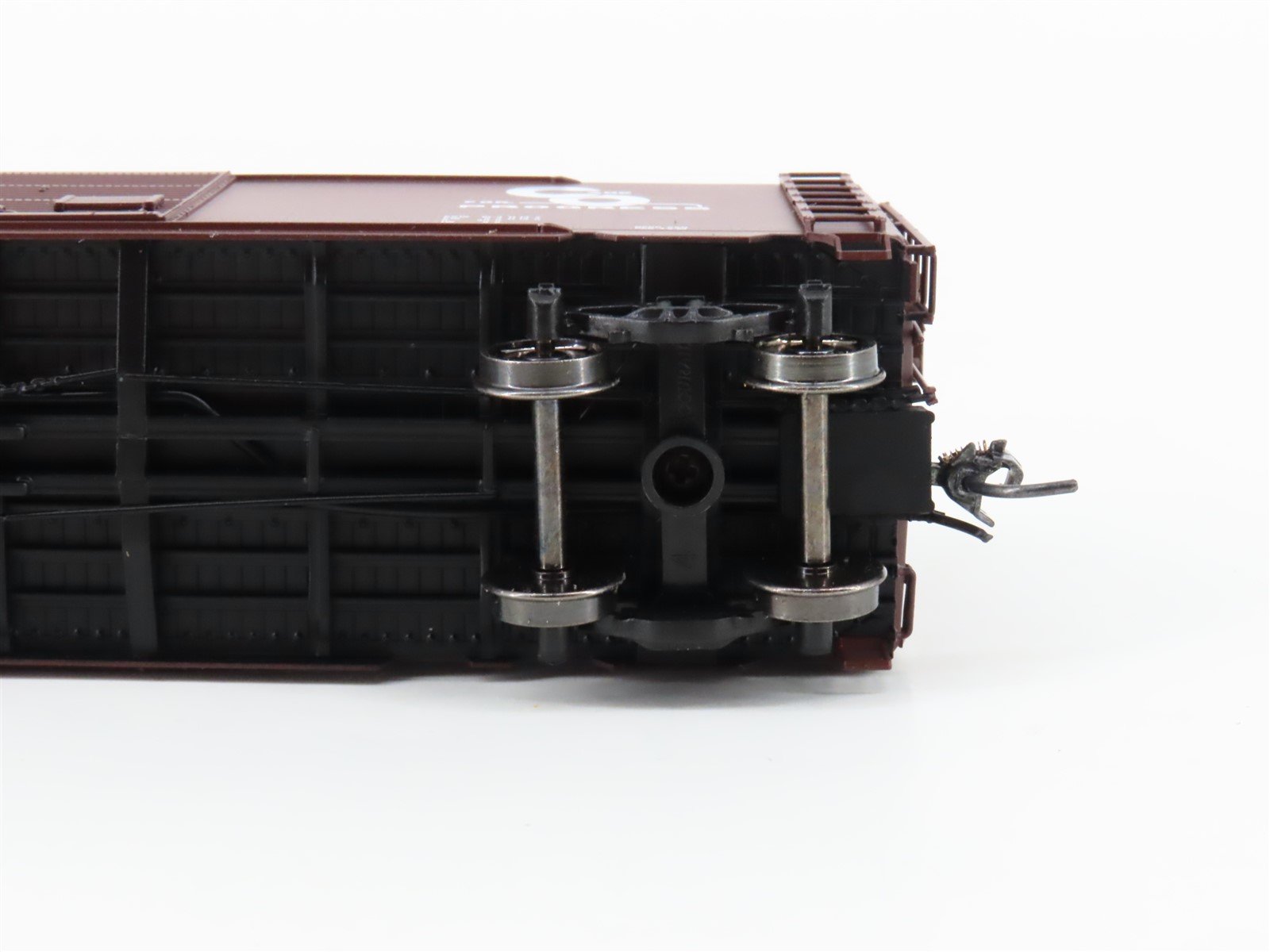 HO Scale Intermountain 45455-02 C&O Chesapeake & Ohio 40' PS-1 Boxcar #18243