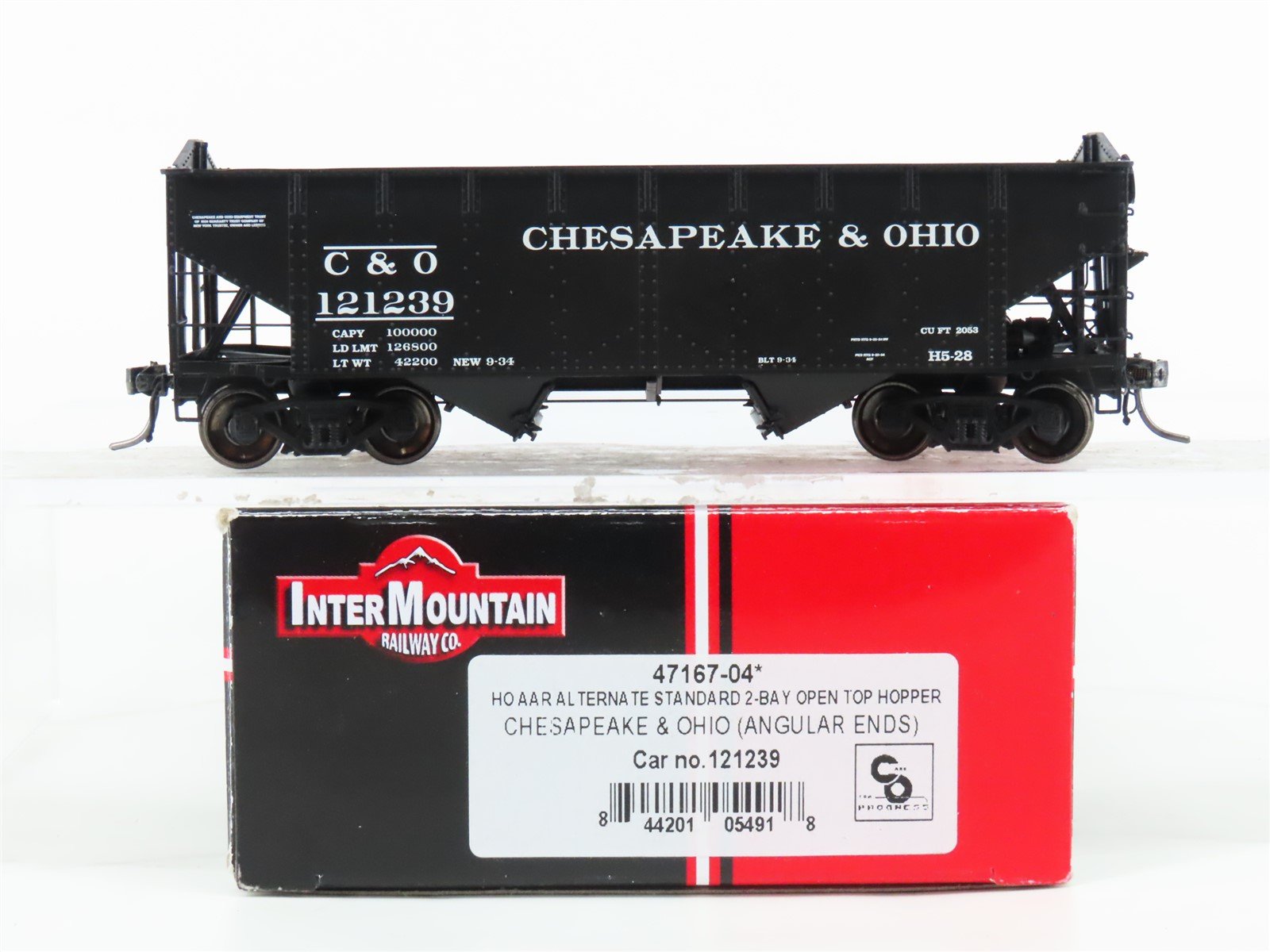 HO Scale Intermountain 47167-04 C&O Chesapeake & Ohio 2-Bay Open Hopper #121239