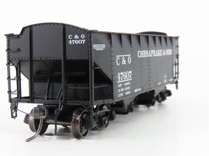 HO Scale Intermountain 47172-02 C&O Chesapeake & Ohio 2-Bay Open Hopper #47607