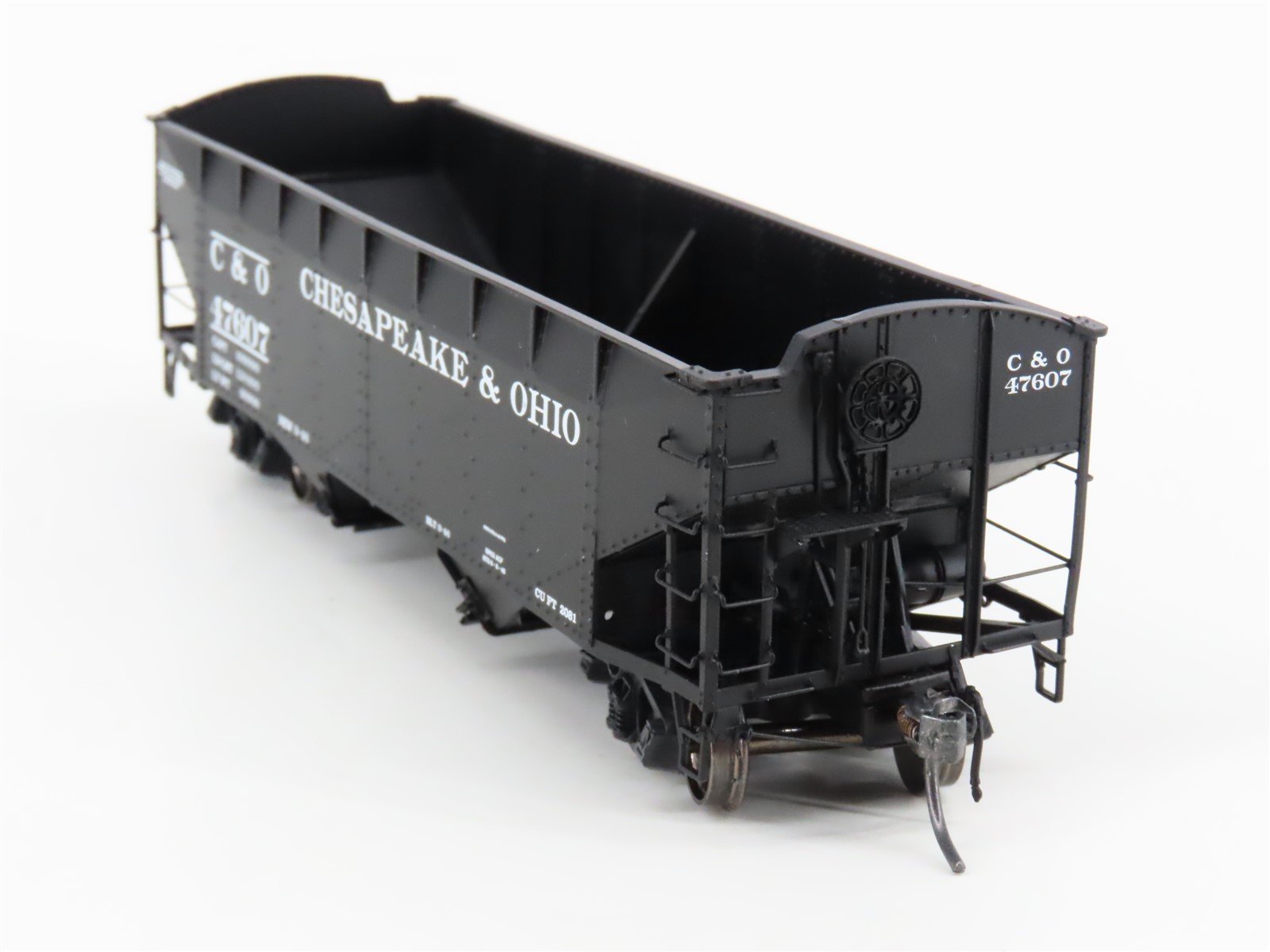 HO Scale Intermountain 47172-02 C&O Chesapeake & Ohio 2-Bay Open Hopper #47607
