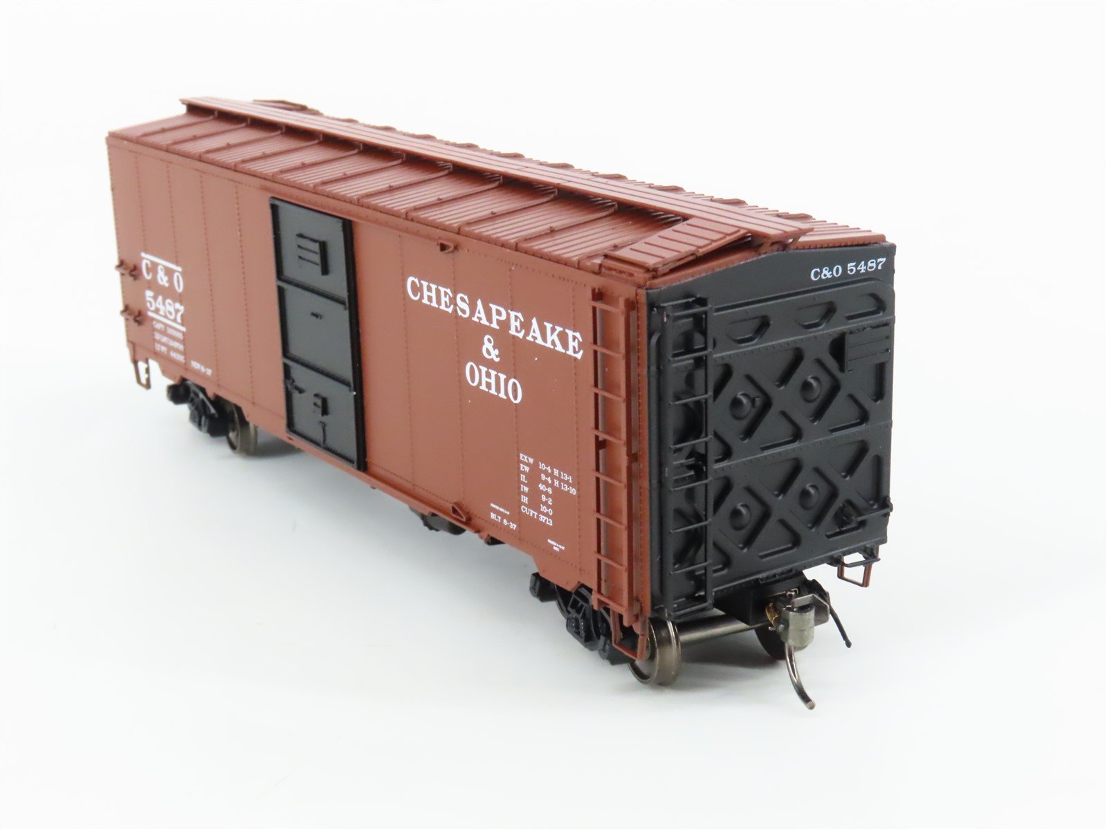 HO Scale Intermountain 45793-06 C&O Chesapeake & Ohio 40' AAR 1937 Boxcar #5487