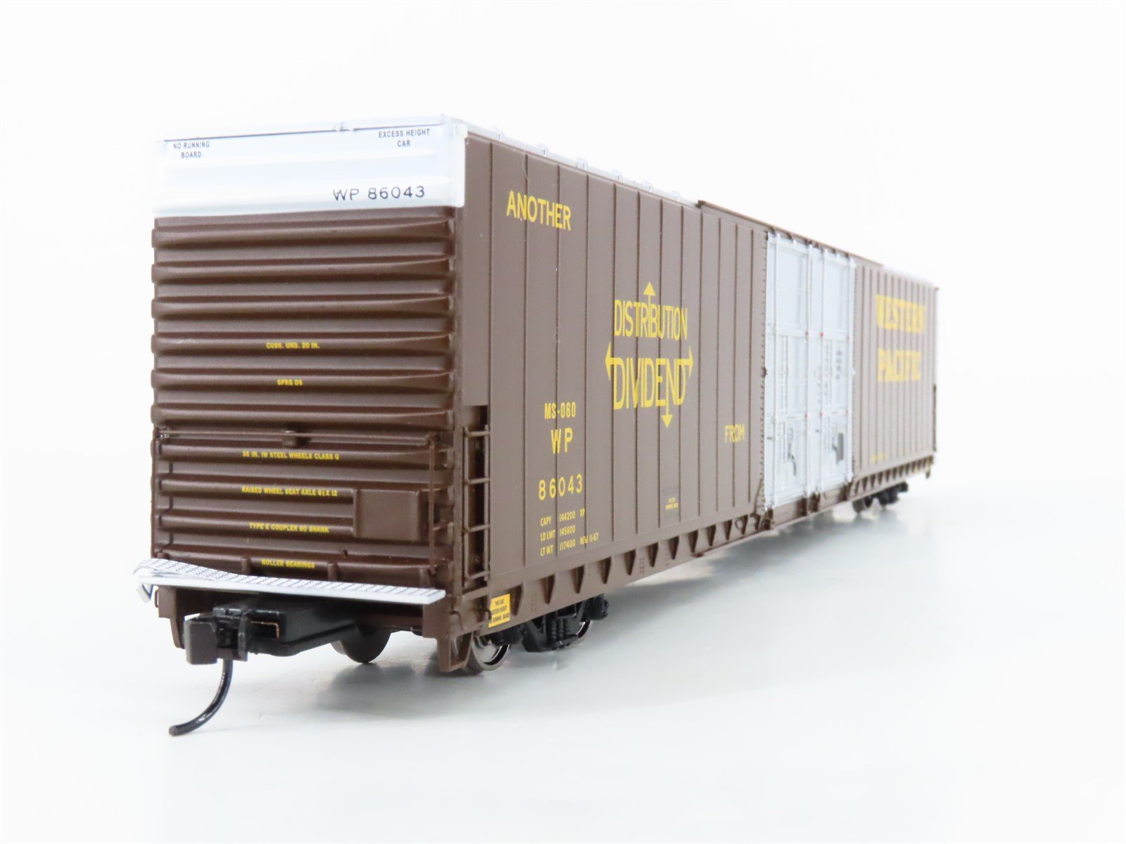 HO Walthers Proto 920-102130 WP Western Pacific 86' P-S Hi-Cube Boxcar #86043