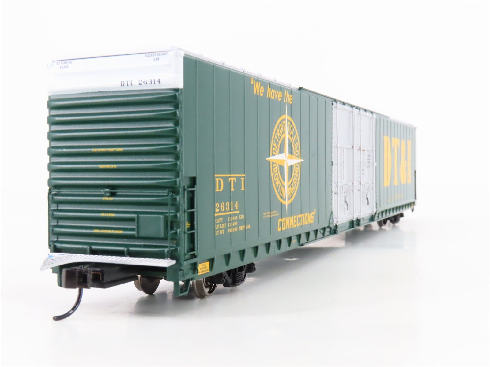 HO Scale Walthers Proto 920-102115 DT&I Railway 86' P-S Hi-Cube Boxcar #26314