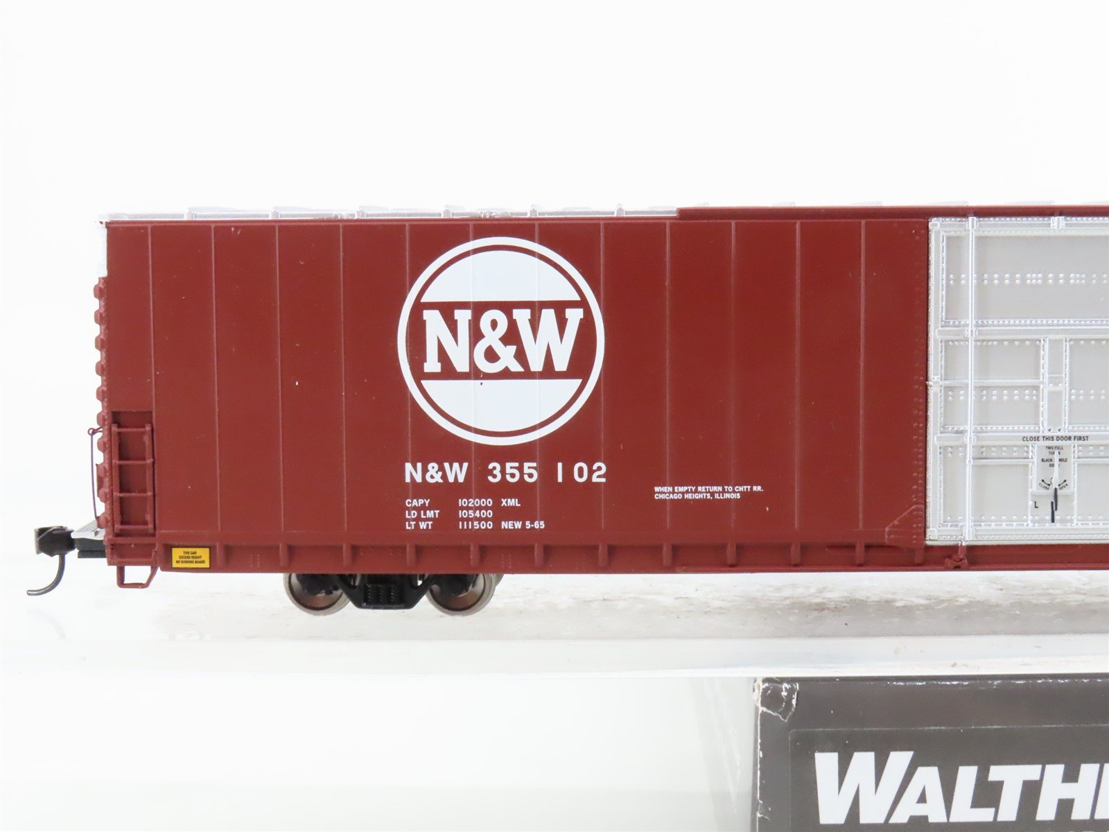 HO Scale Walthers Proto 920-102121 N&W Railway 86' P-S Hi-Cube Boxcar #355102