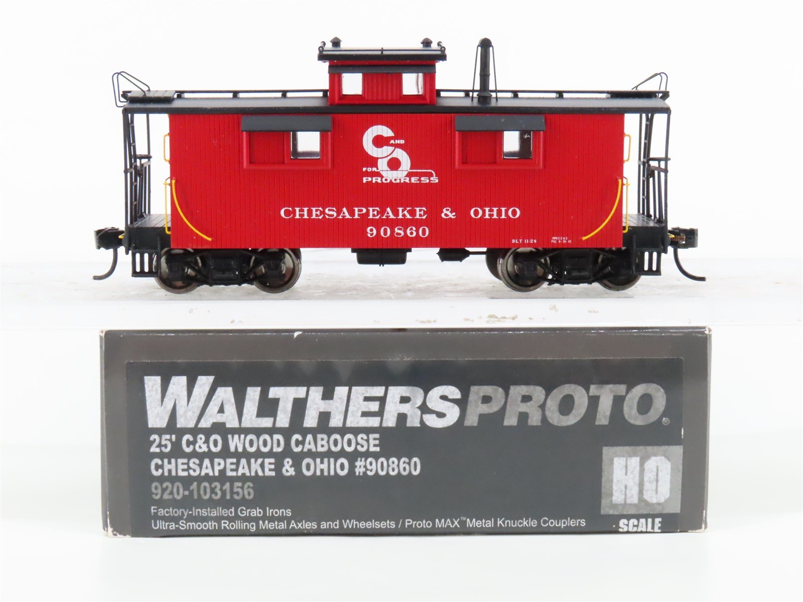 HO Scale Walthers Proto 920-103156 C&O Chesapeake & Ohio 25' Caboose #90860