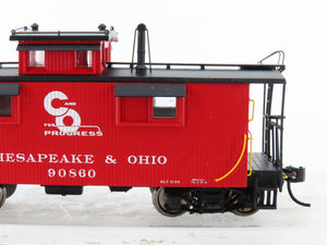 HO Scale Walthers Proto 920-103156 C&O Chesapeake & Ohio 25' Caboose #90860