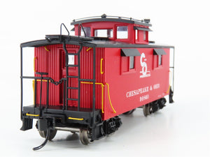 HO Scale Walthers Proto 920-103156 C&O Chesapeake & Ohio 25' Caboose #90860